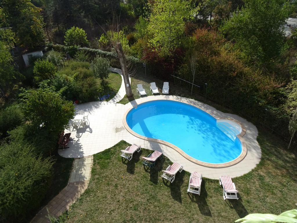 Club Topaz Apartments 넵툰 외부 사진