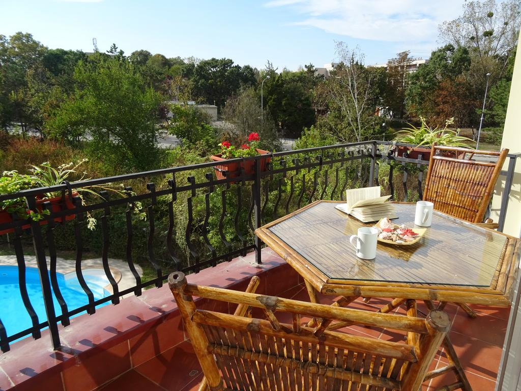 Club Topaz Apartments 넵툰 외부 사진