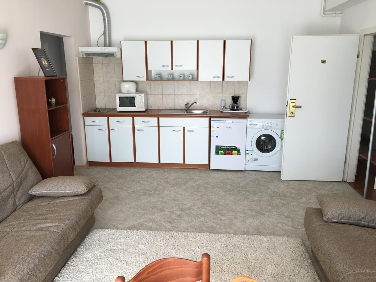 Club Topaz Apartments 넵툰 외부 사진