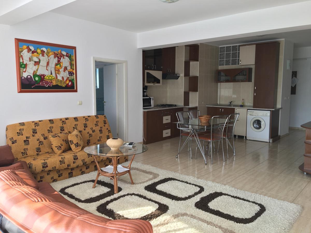 Club Topaz Apartments 넵툰 외부 사진
